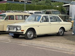 Volvo 144 - De Luxe, automaat, lederen bekleding, gerestaureerd