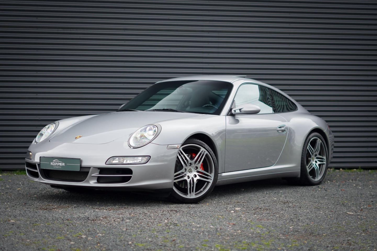 Porsche 911 - 3.8 Carrera 4S / Schuifdak / 59000 KM / Sportuitlaat / Automaat - AutoWereld.nl