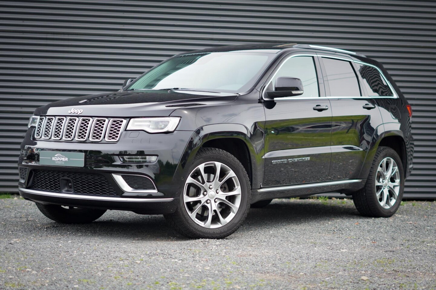 Jeep Grand Cherokee - 3.0 CRD Summit VAN / Grijs Kenteken / Pano / NL Auto / 1e Eigenaar - AutoWereld.nl