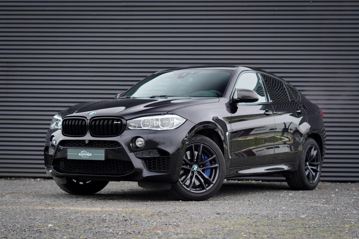 BMW X6 - M Black Fire Edition / Schuifdak / Gelimiteerd / Uniek - AutoWereld.nl