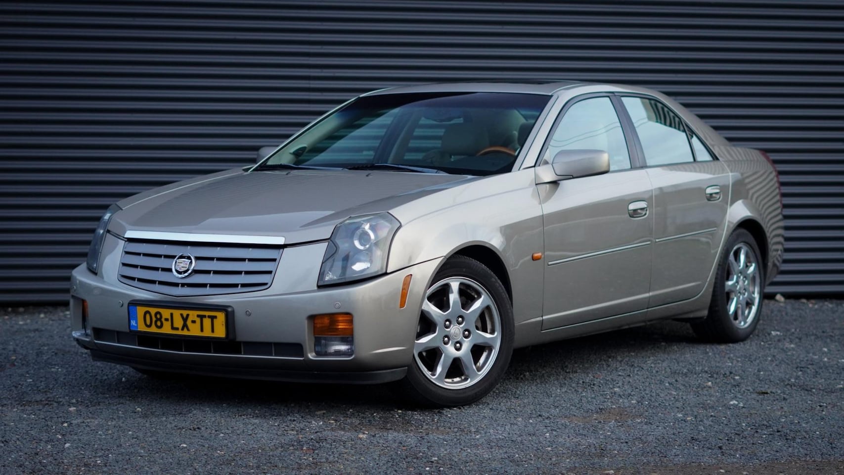 Cadillac CTS - 3.2 V6 Sport Luxury / Schuifdak / NL Auto / Meeneemprijs - AutoWereld.nl