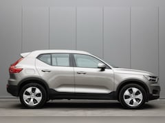 Volvo XC40 - 2.0 B4 Momentum Business