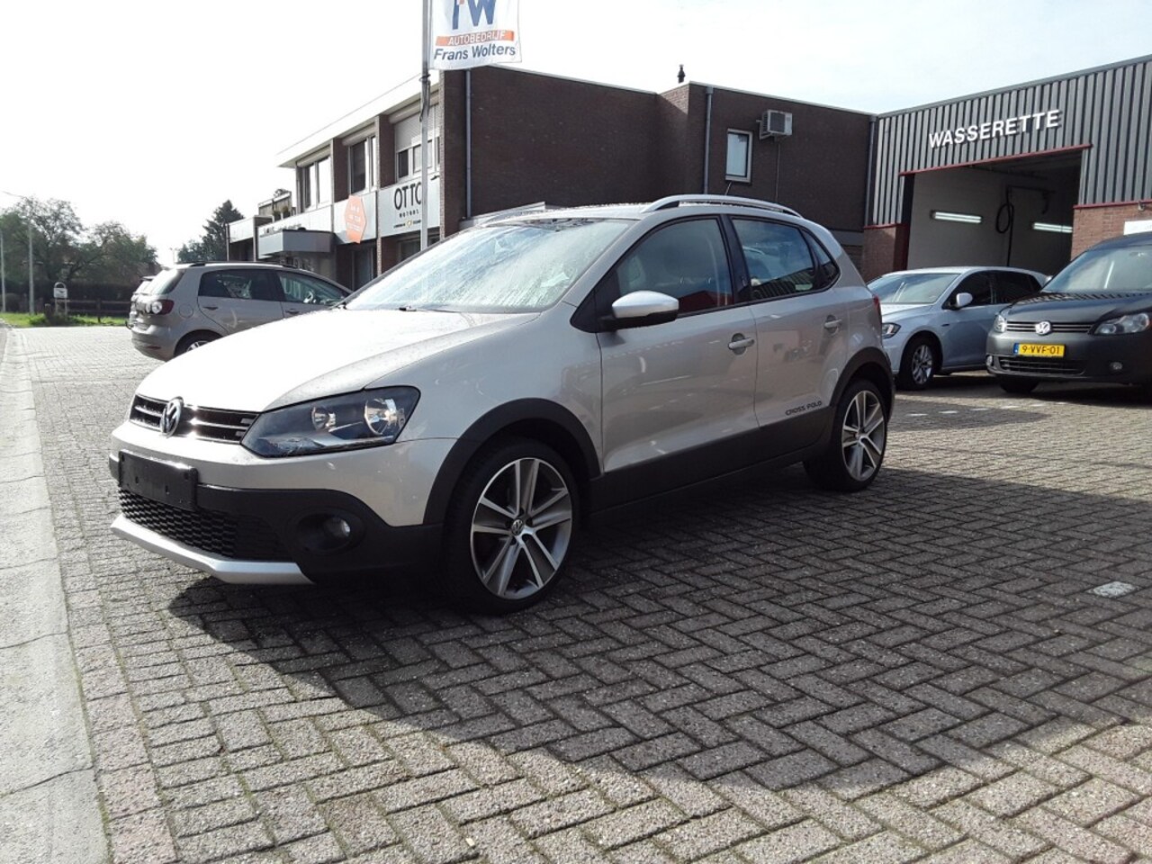 Volkswagen Polo - 1.2 TSI CROSS / 90 PK / AIRCO - AutoWereld.nl