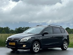 Hyundai i30 CW - 1.6 i Dynamic