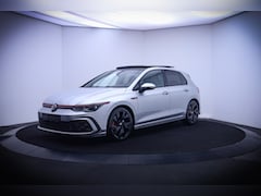 Volkswagen Golf - 2.0GTI Dsg. IQ LIGHTS PANO/NAVI/APP CONNECT/STUUR+STOELVERW./ACC/BLINDSPOT/CAMERA/LMV 18''