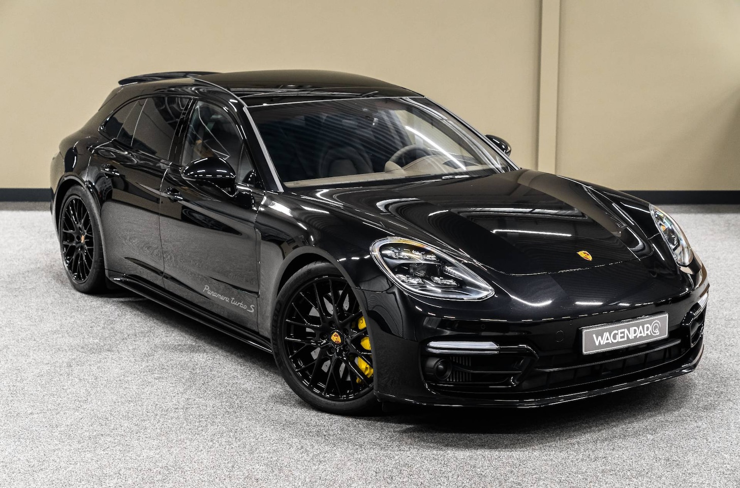 Porsche Panamera - Turbo S E-Hybrid SPDESIGN*ACHTERAS*PANO*HEADUP*3DCAMERA - AutoWereld.nl