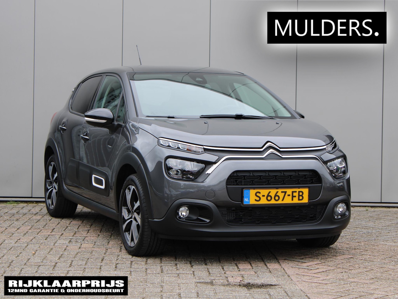 Citroën C3 - 1.2 PureTech Shine | Navi / Camera / Climate - AutoWereld.nl