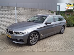 BMW 5-serie Touring - 520i High Executive Sport Line Autom Leder Sportst Stoelverw Navi Camera Clima Cruise 2x P