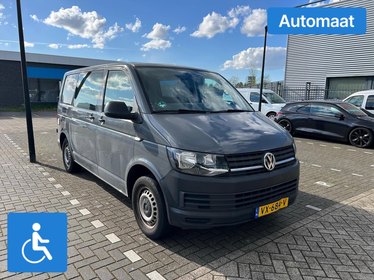 Volkswagen Transporter - L1H1 Rolstoelbus Automaat (airco) - AutoWereld.nl