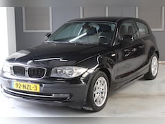 BMW 1-serie - 118i Business Line