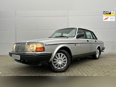 Volvo 240 - 2.3i Polar, 199dkm, met onderhoudshistorie