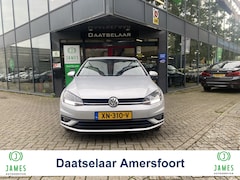 Volkswagen Golf - 1.0 TSI Navigatie Pakeersensoren Climat