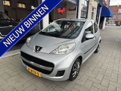 Peugeot 107 - 1.0-12V XS 5-DEURS/AIRCO