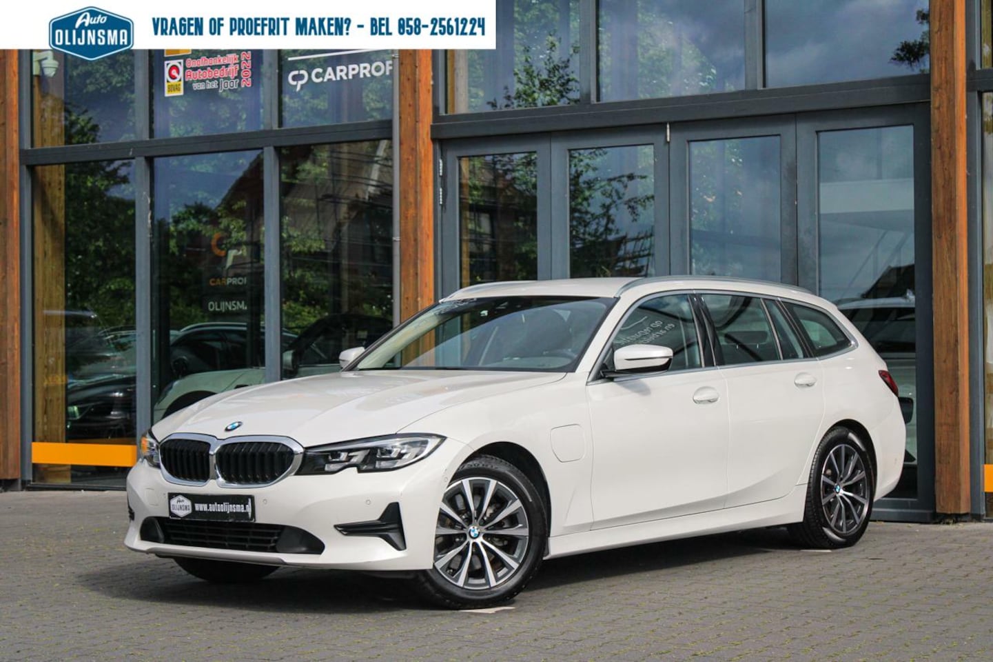 BMW 3-serie Touring - 320e Business Edition Plus|Camera|PDC|Plug-in| - AutoWereld.nl