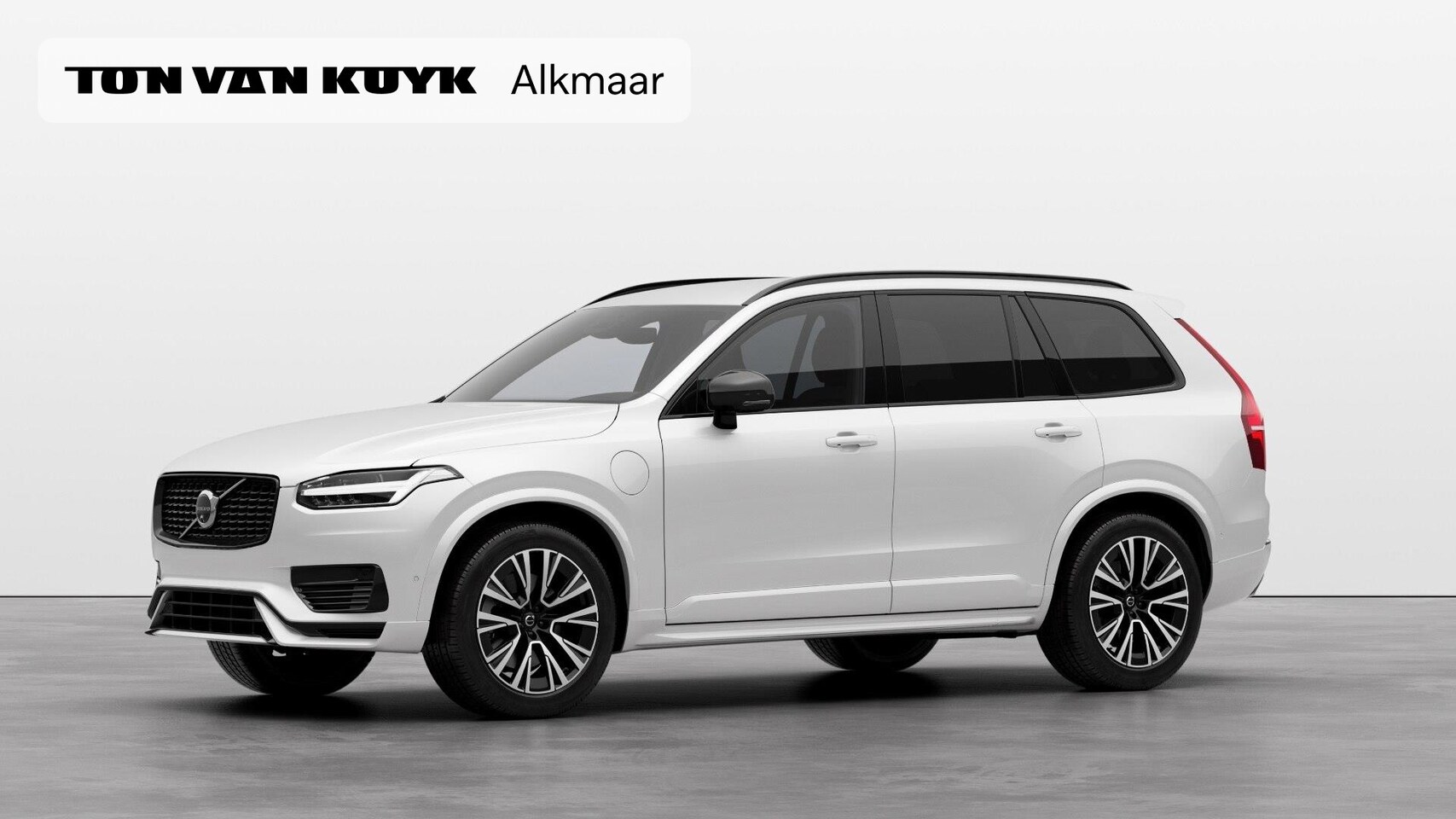 Volvo XC90 - T8 Recharge 455PK AWD Ultimate Dark / Luchtvering / 360gr Camera / Extra getint glas / Sto - AutoWereld.nl