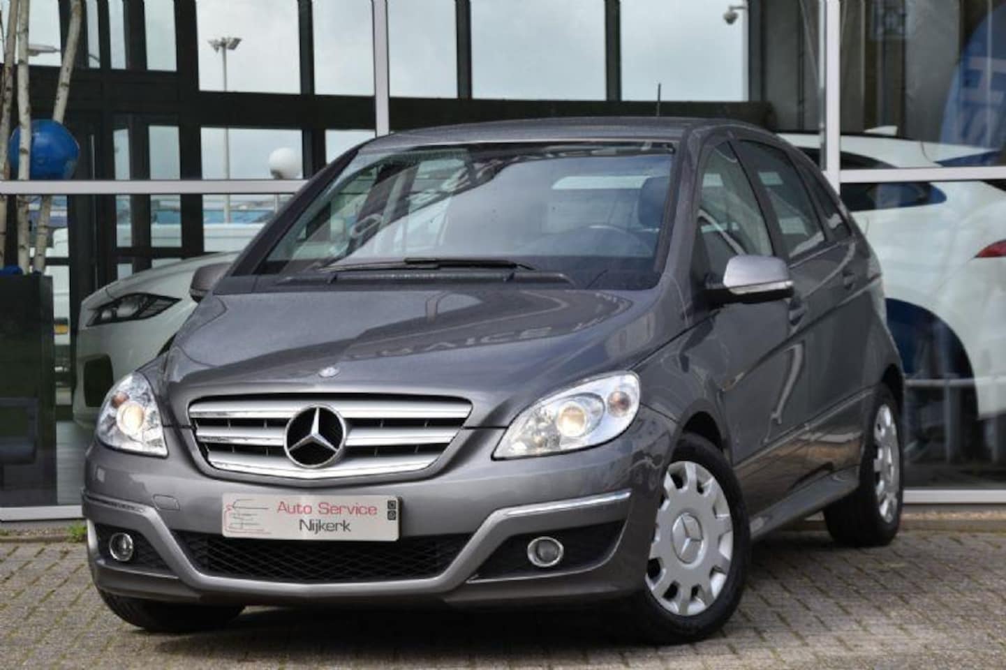 Mercedes-Benz B-klasse - 180 CDI Aut. Leder Xenon Trekhaak Pdc Youngtimer - AutoWereld.nl