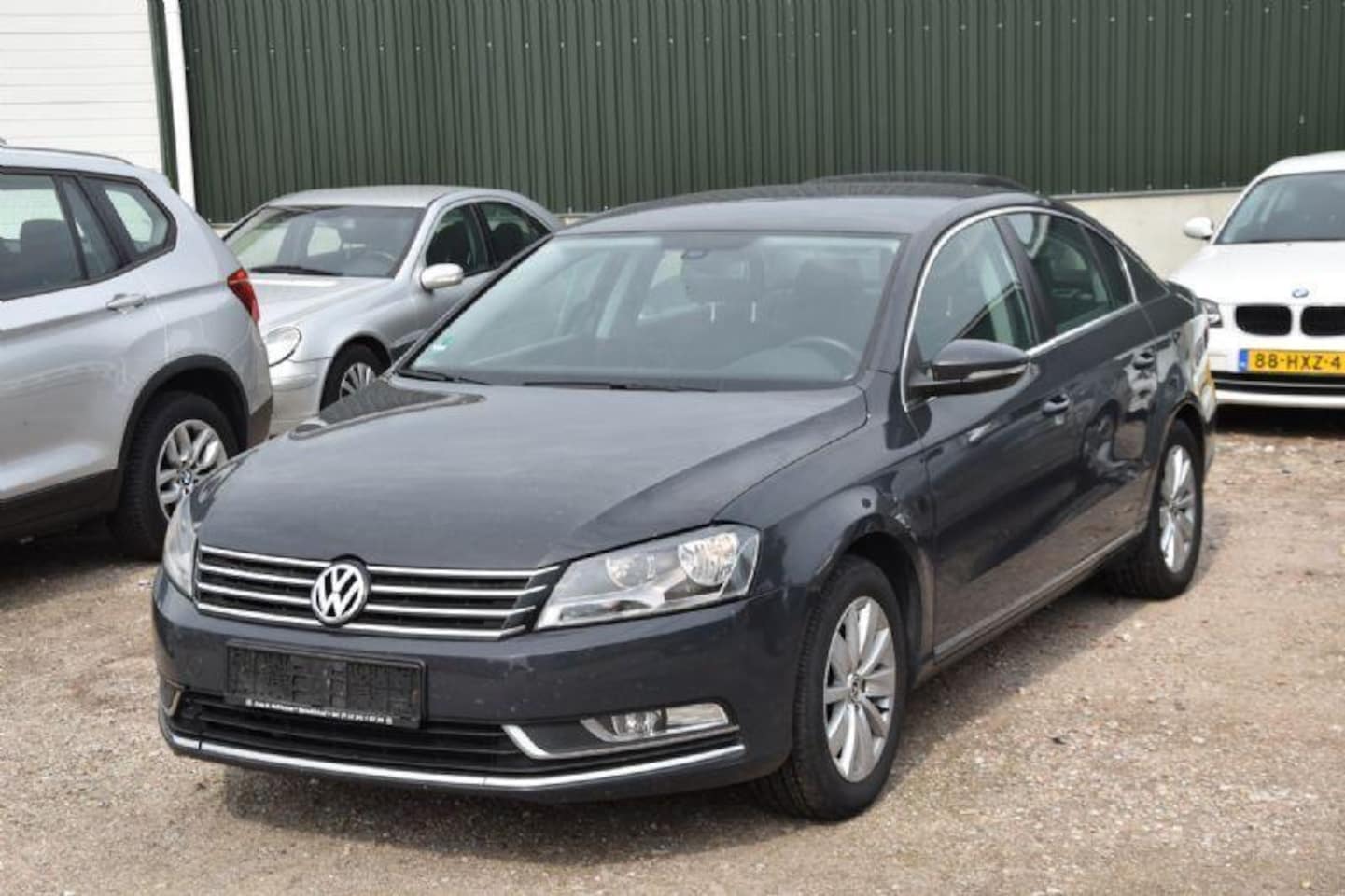 Volkswagen Passat - 1.8 TSI Comfortline Aut. Nav. Motor Defect !! Let Op ! - AutoWereld.nl