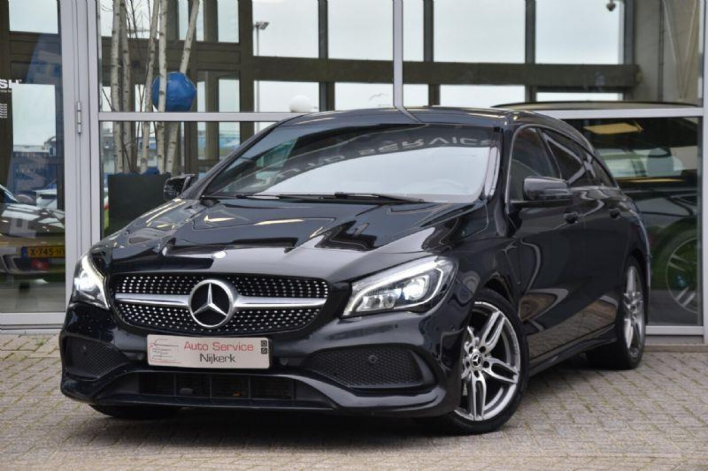 Mercedes-Benz CLA-klasse Shooting Brake - 180 d Business Solution AMG 180 d Business Solution AMG 2018 NAP - AutoWereld.nl