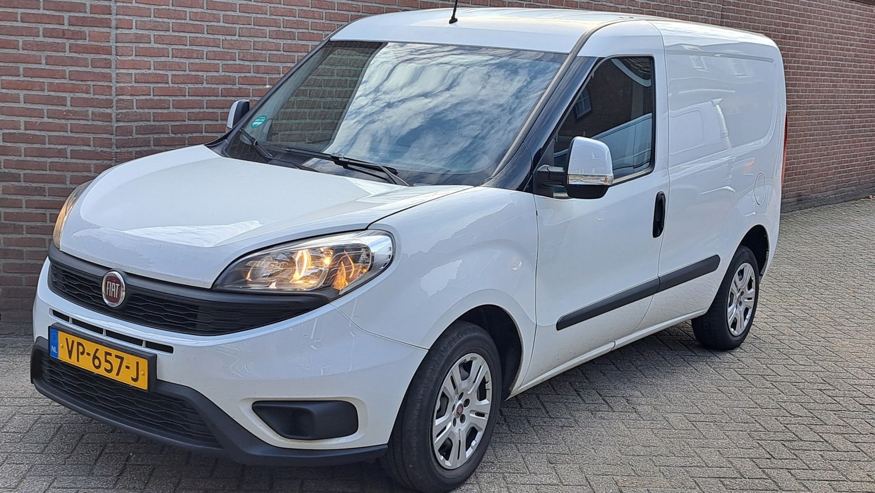 Fiat Doblò Cargo - profacionel 1.3 MJ L1H1 Actual - AutoWereld.nl