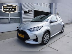 Toyota Yaris - 1.5 Hybrid Dynamic Carplay|Camera|Stuurwielverwarming|Lichtmetalen velgen|