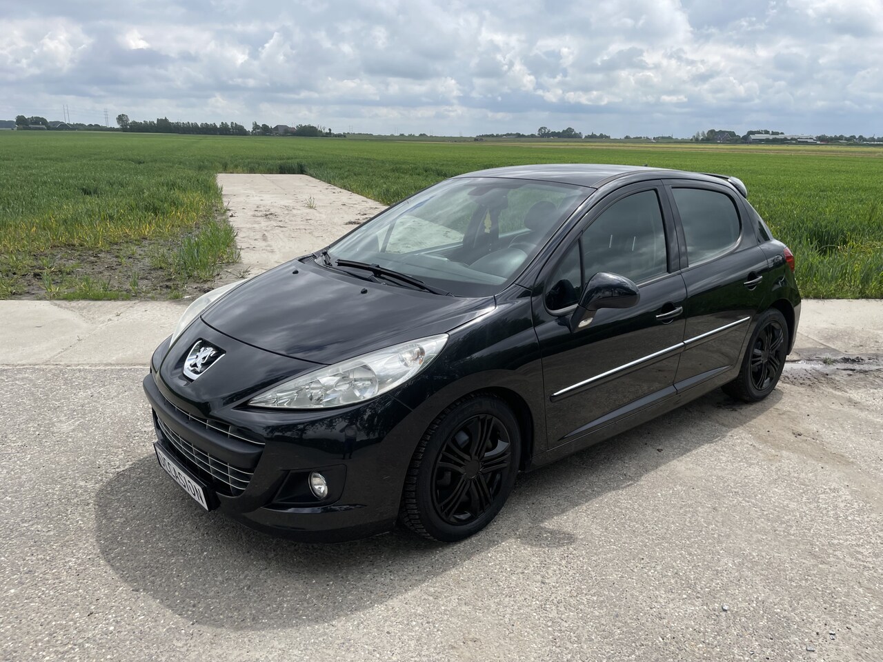 Peugeot 207 - 1.6 VTi Active 1.6 VTi Active - AutoWereld.nl