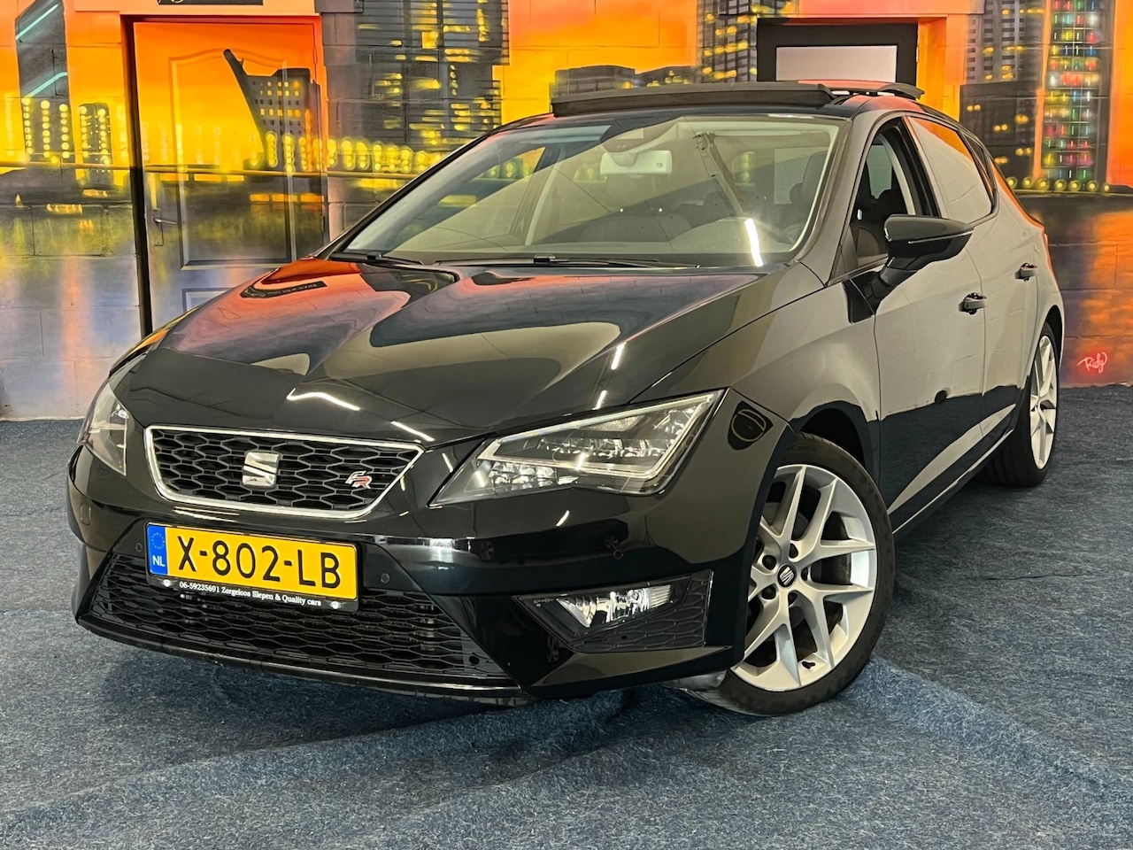 Seat Leon - 1.8 TSI FR Business Panoramadak|Lane Assist - AutoWereld.nl