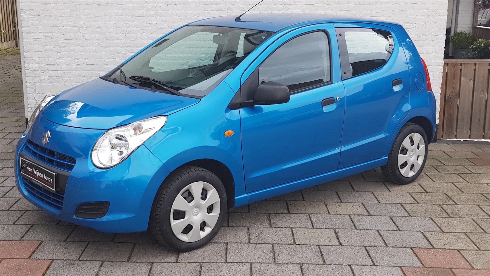 Suzuki Alto - 1.0 5drs comfort plus airco rijklaar 6 maanden garantie - AutoWereld.nl