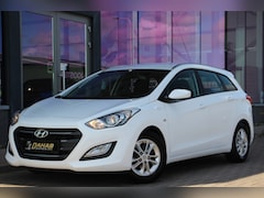 Hyundai i30 - 1.4 Comfort | Parkeersensoren | 15'' | Cruise Control | 120PK