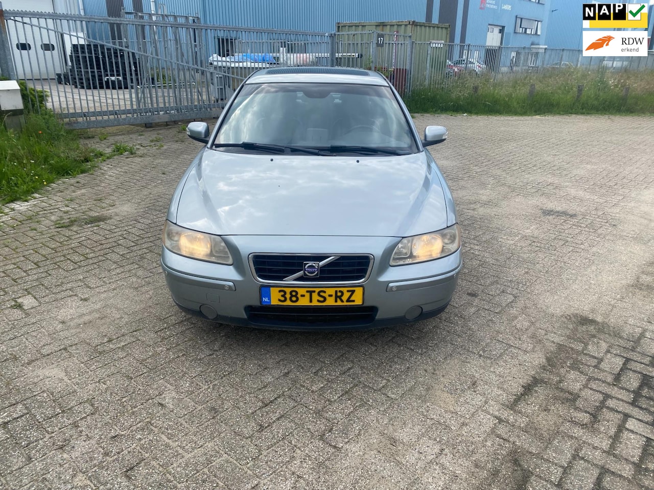 Volvo S60 - 2.0T Momentum Automaat - AutoWereld.nl