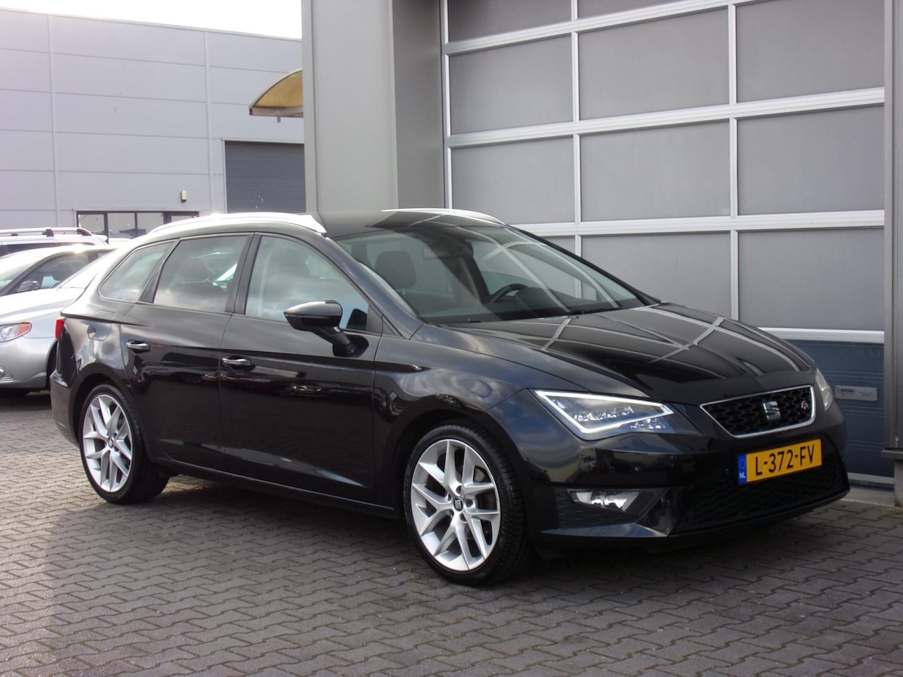 Seat Leon ST - 1.4 TSI FR Business Navi/Xenon/LED/Clima/Cruise!! - AutoWereld.nl