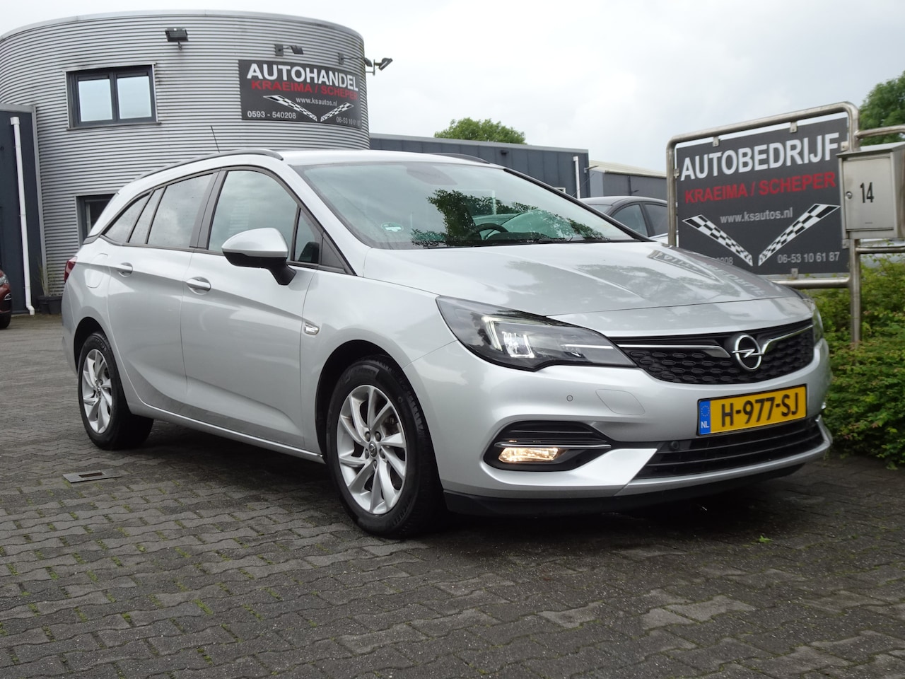 Opel Astra Sports Tourer - 1.2 Business Edition 1.2 Business Edition - AutoWereld.nl