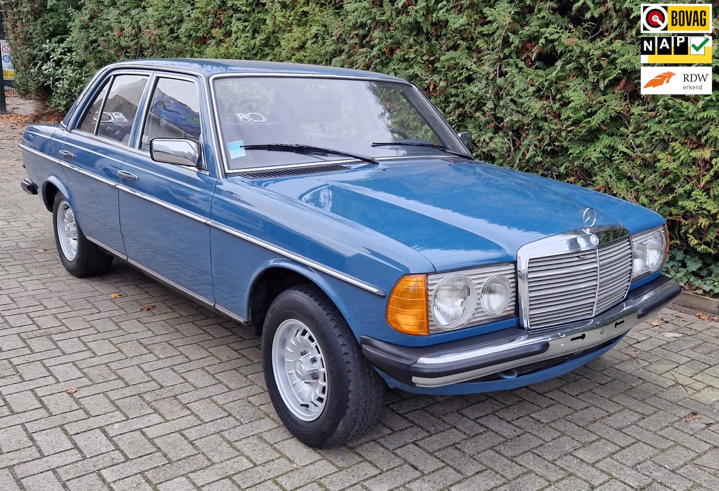 Mercedes-Benz 200-280 (W123) - 200 200 - AutoWereld.nl