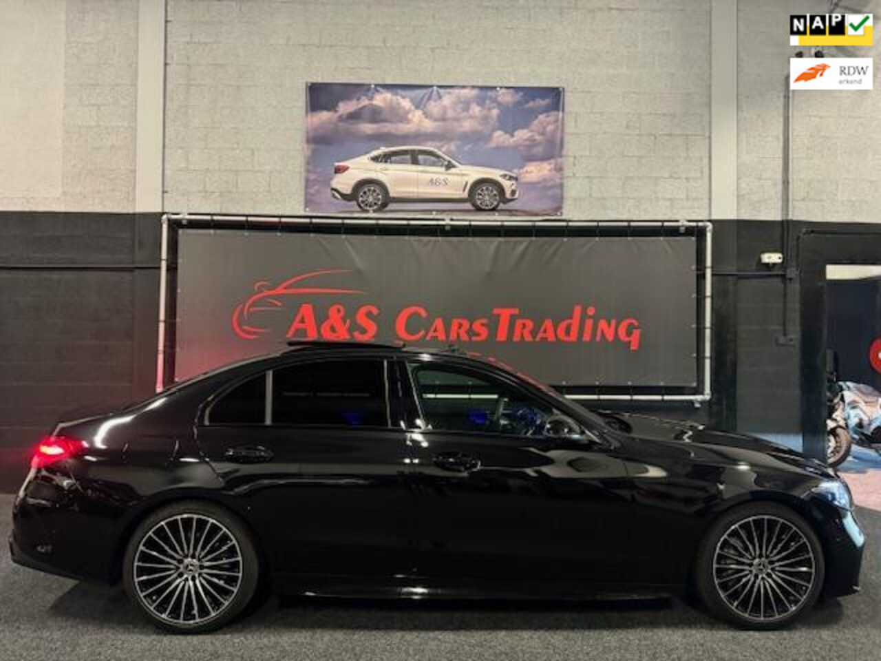 Mercedes-Benz C-klasse - 300 4MATIC AMG Line( 3 Jaar Fabrieksgarantie ) - AutoWereld.nl