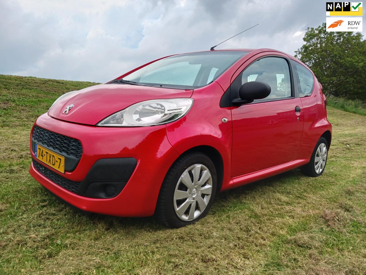 Peugeot 107 - 1.0i Access Accent Airco APK 04-2025 Rijdt perfect - AutoWereld.nl