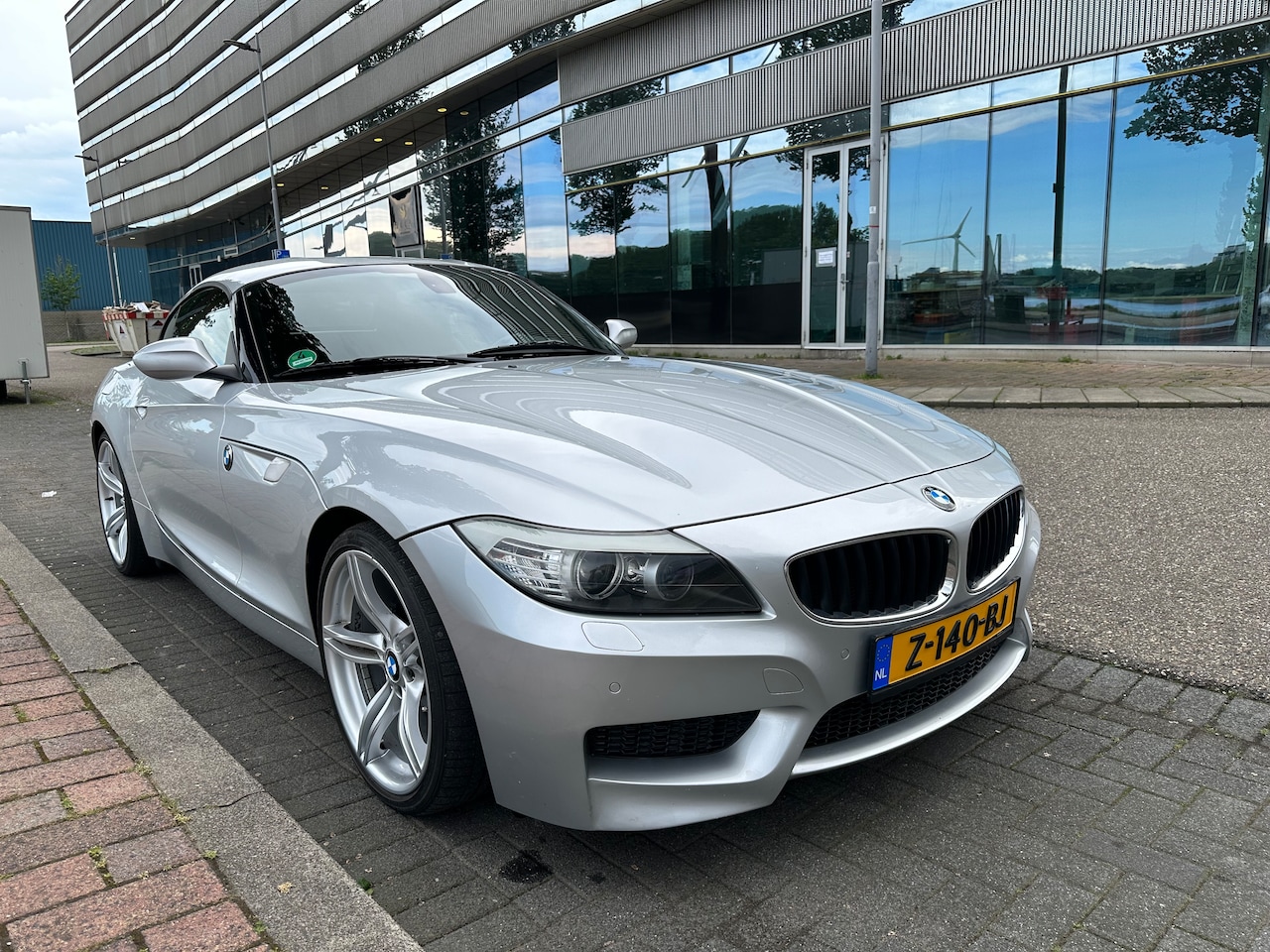 BMW Z4 Roadster - 2.3i Executive M-pakket, Navi, sportstoelen, 19 inch sportvelgen - AutoWereld.nl