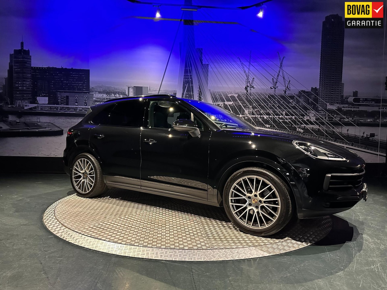 Porsche Cayenne - 3.0 E-Hybrid Platinum Edition *PASM*Keyless*Trekhaak* - AutoWereld.nl