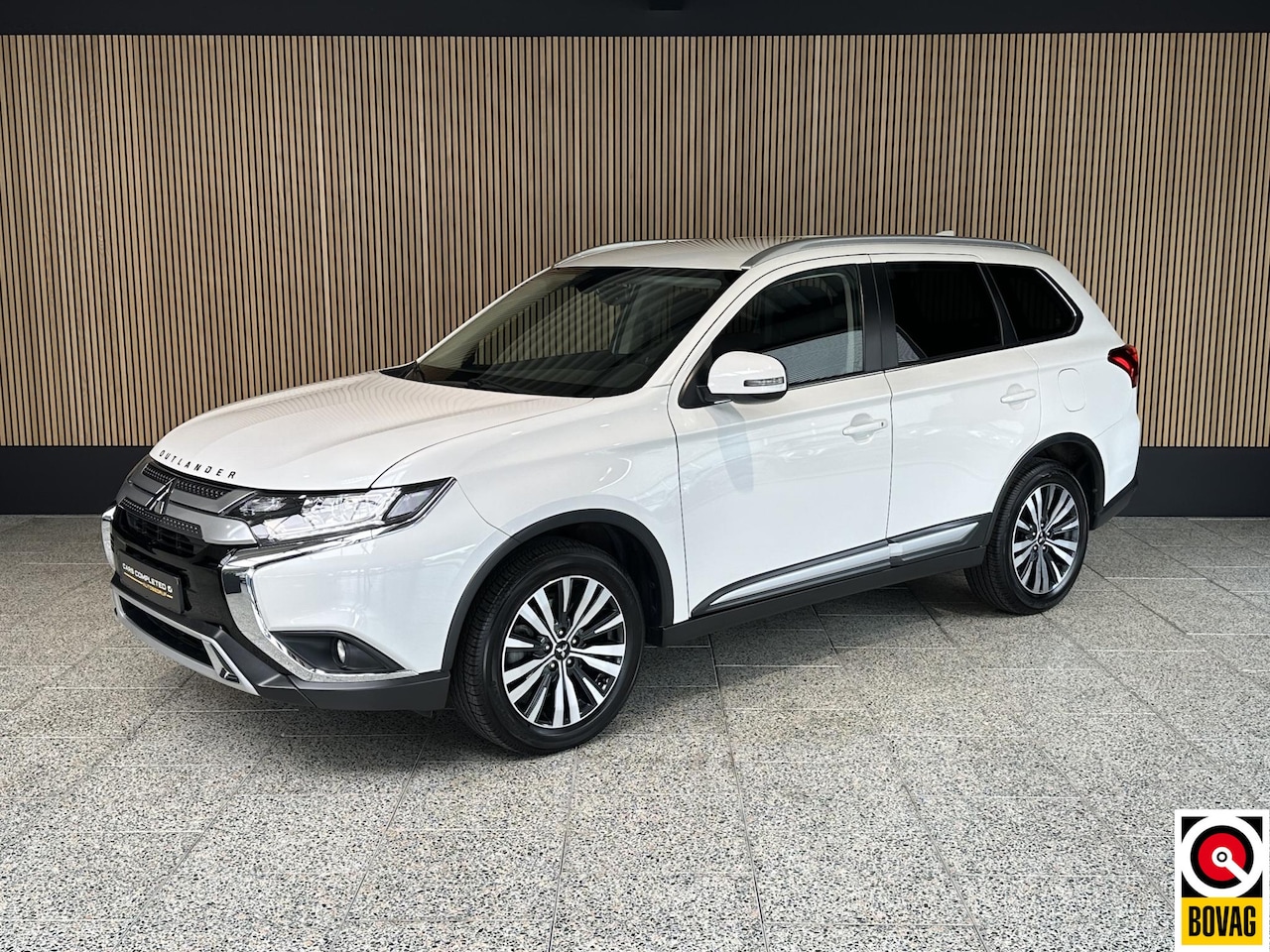 Mitsubishi Outlander - 2.0 Business Edition Camera | Navi | Stoelverwarming - AutoWereld.nl