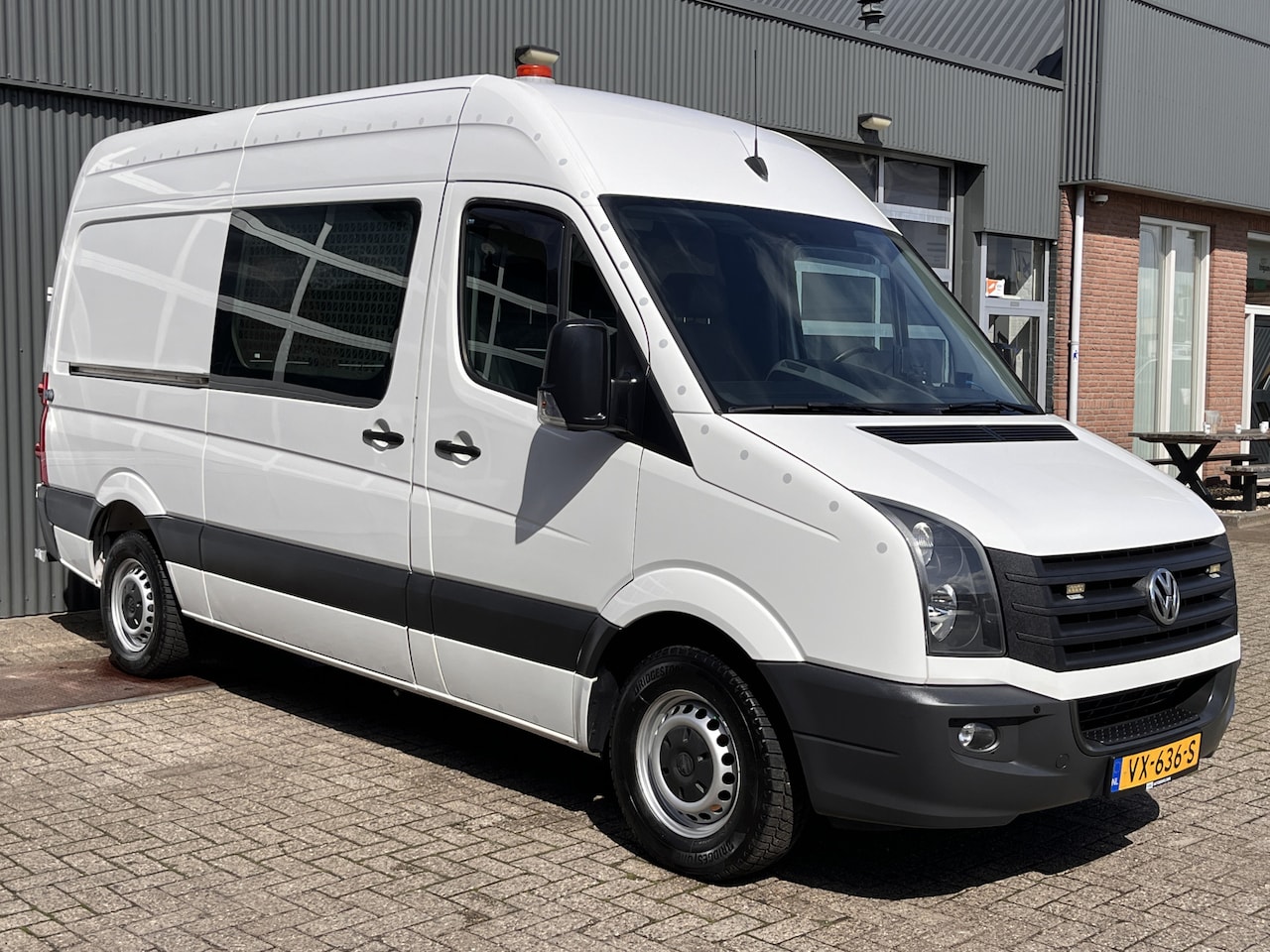 Volkswagen Crafter - 50 2.0 TDI L2H1 Werkplaats inrichting Kast Inrichting Servicewagen Trekhaak 3500kg Omvorme - AutoWereld.nl