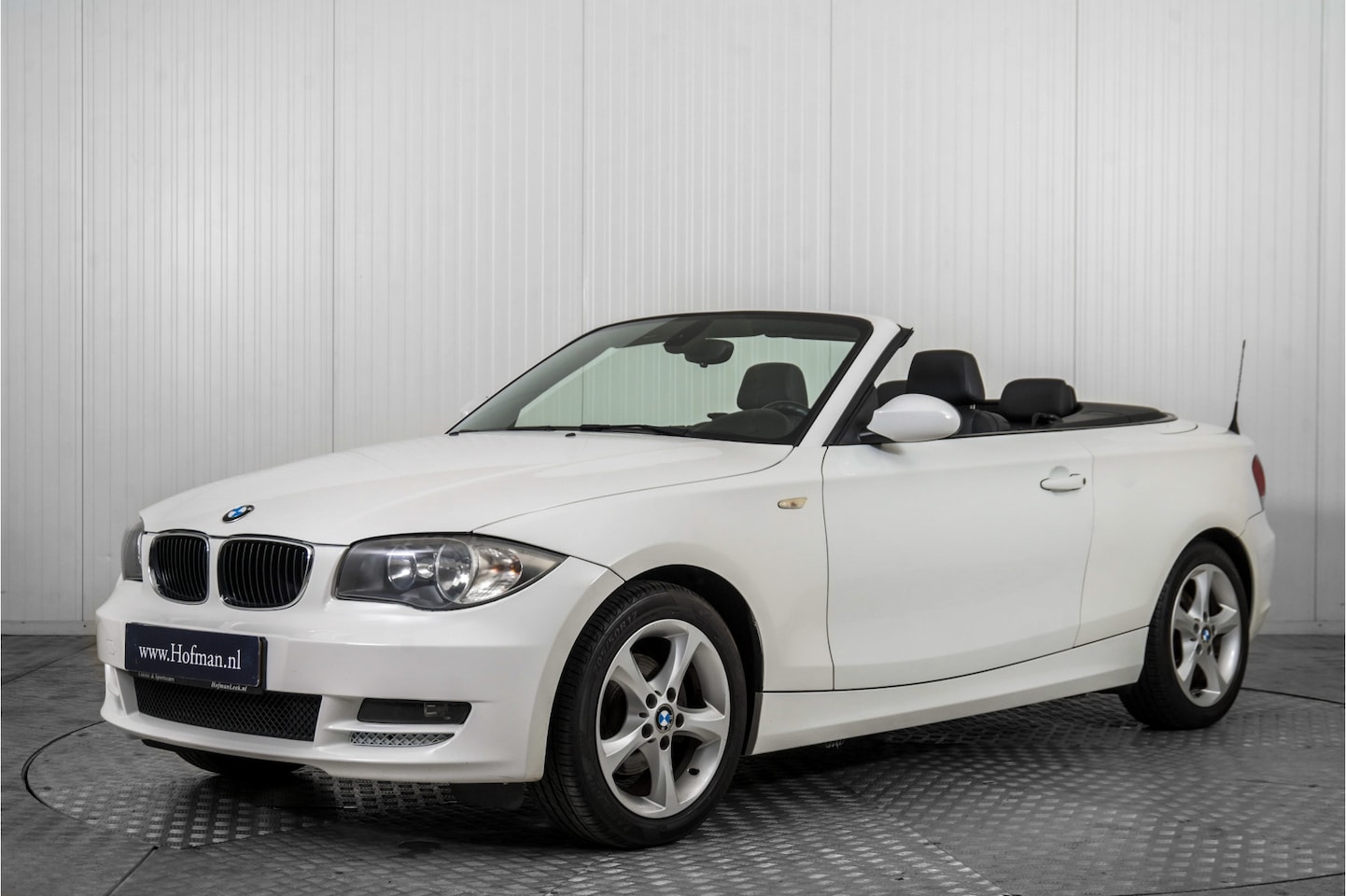 BMW 1-serie Cabrio - 118i High Executive 118i High Executive - AutoWereld.nl