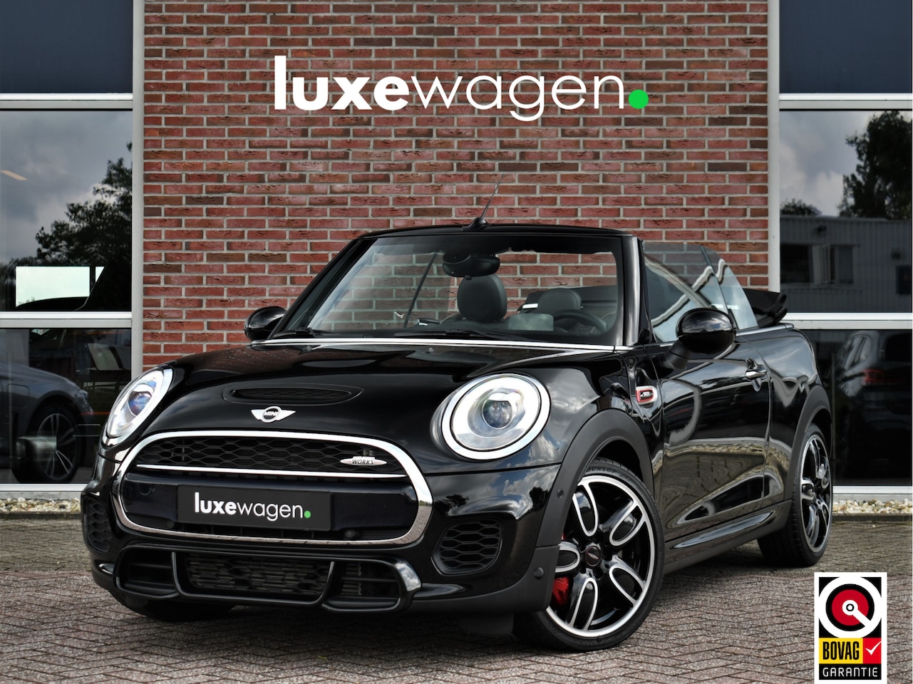 MINI Cabrio - Mini 2.0 JCW 231pk Chili HUD H/K Camera LED - AutoWereld.nl