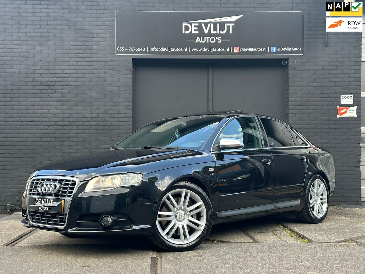 Audi A4 Limousine - 4.2 V8 344PK S4 quattro | Schuifdak | Navi | Bi-Xenon | Leer | Carbon | Cruise Control | C - AutoWereld.nl