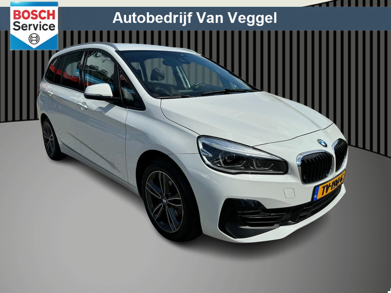 BMW 2-serie Gran Tourer - 216i Corporate Lease Executive leer, trekhaak, led, navi, cruise - AutoWereld.nl