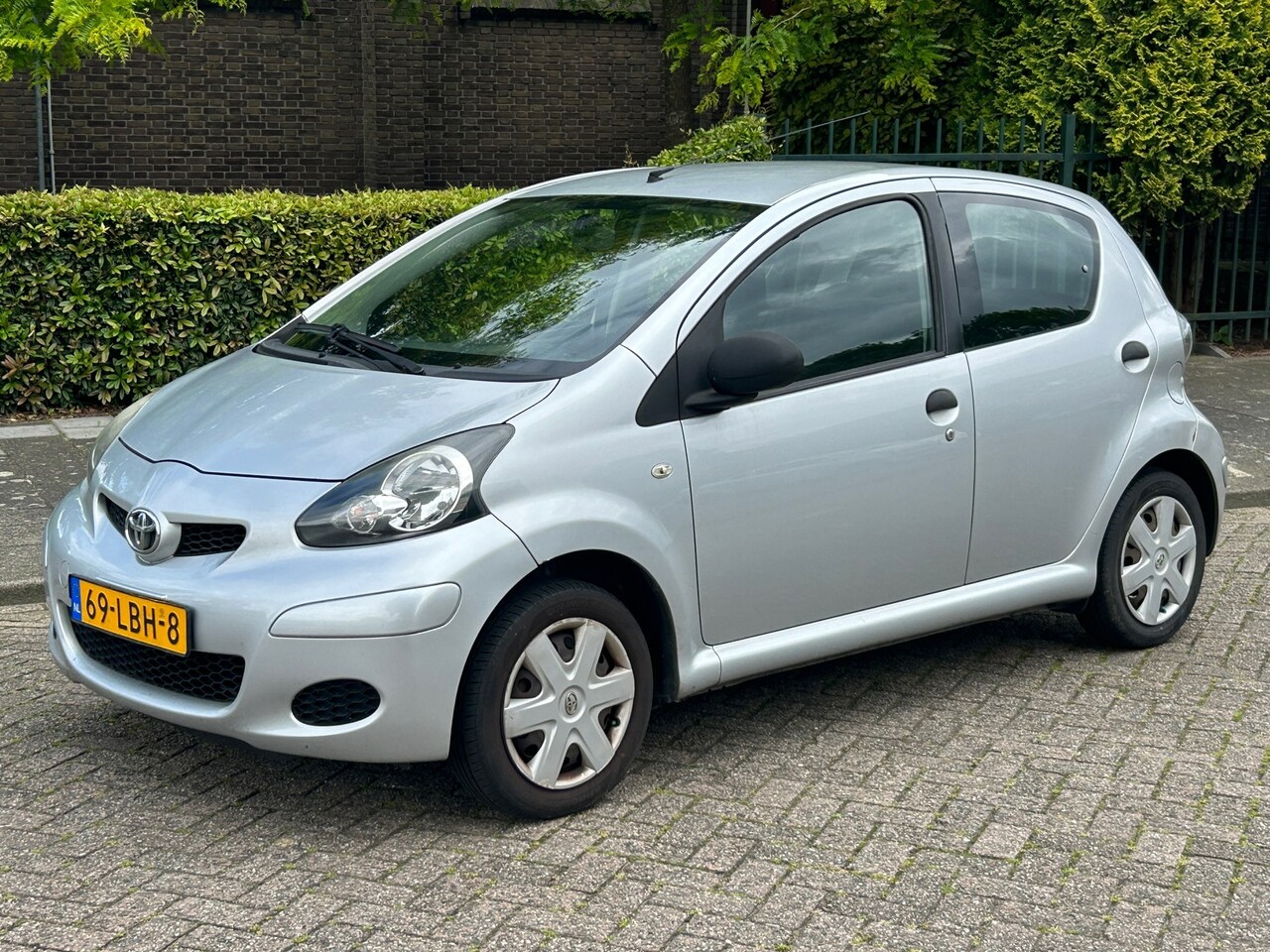 Toyota Aygo - 1.0-12V Access 2010 5-deurs! Stuurbekrachtiging! Zuinig! Goed rijdend! NAP! - AutoWereld.nl