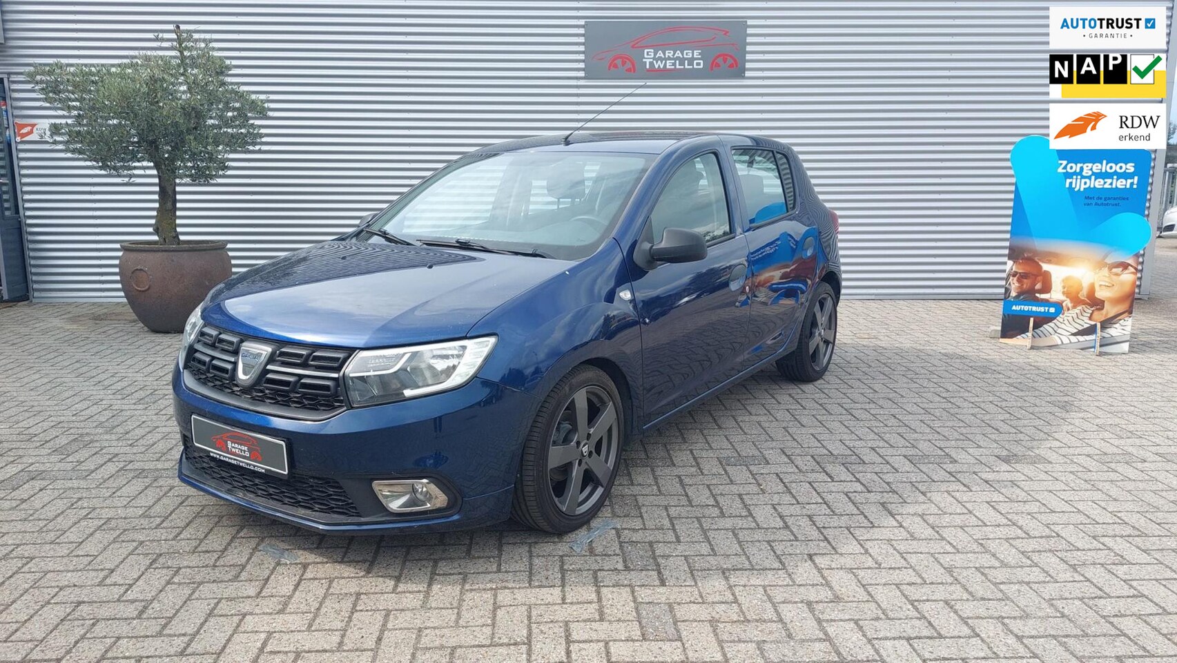 Dacia Sandero - 0.9 TCe Ambiance . airco ,isofix,17 inc velgen 5 deurs .nieuwe model ,zeer zuinig, - AutoWereld.nl