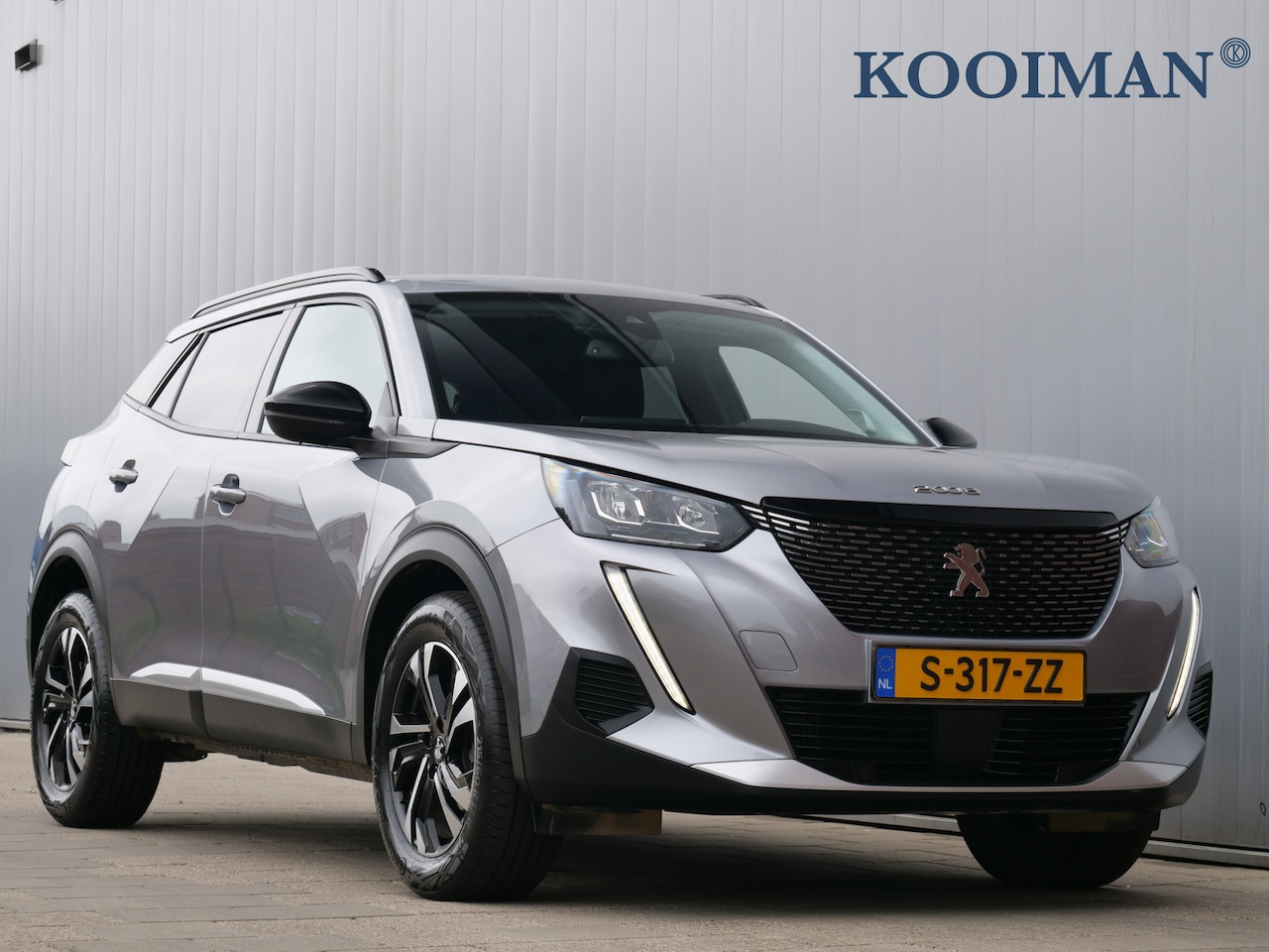 Peugeot 2008 - 1.2 T 100 Pk PureTech Allure Navi / Cruisecontrol / Climate control / Apple Carplay - AutoWereld.nl