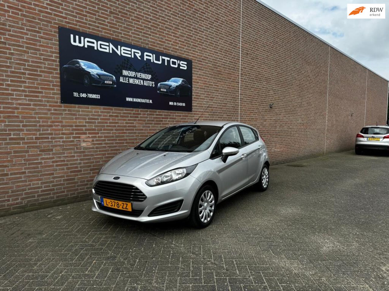 Ford Fiesta - 1.0 EcoBoost Titanium AUTOMAAT - AutoWereld.nl