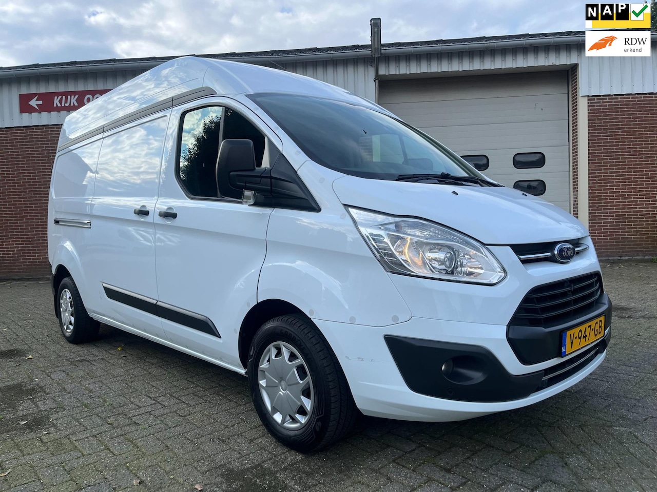 Ford Transit Custom - 310 2.0 TDCI Servicebus sortimo inrichting 230v L2H2 Trend - AutoWereld.nl