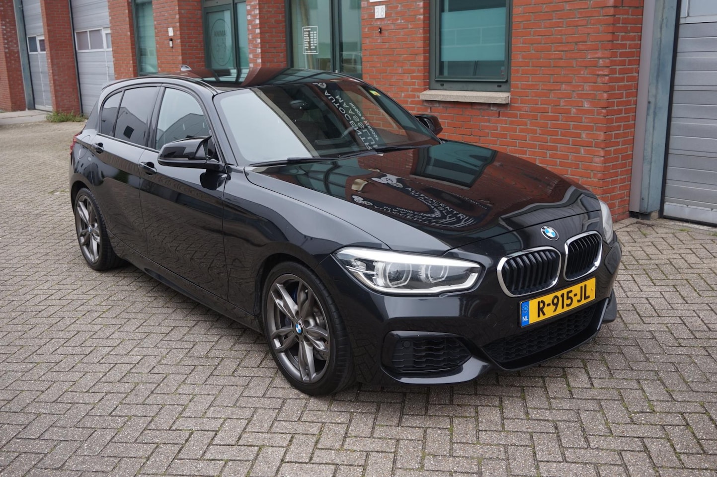 BMW 1-serie - M140i Executive 500 PK ! H&K, Leer !! - AutoWereld.nl