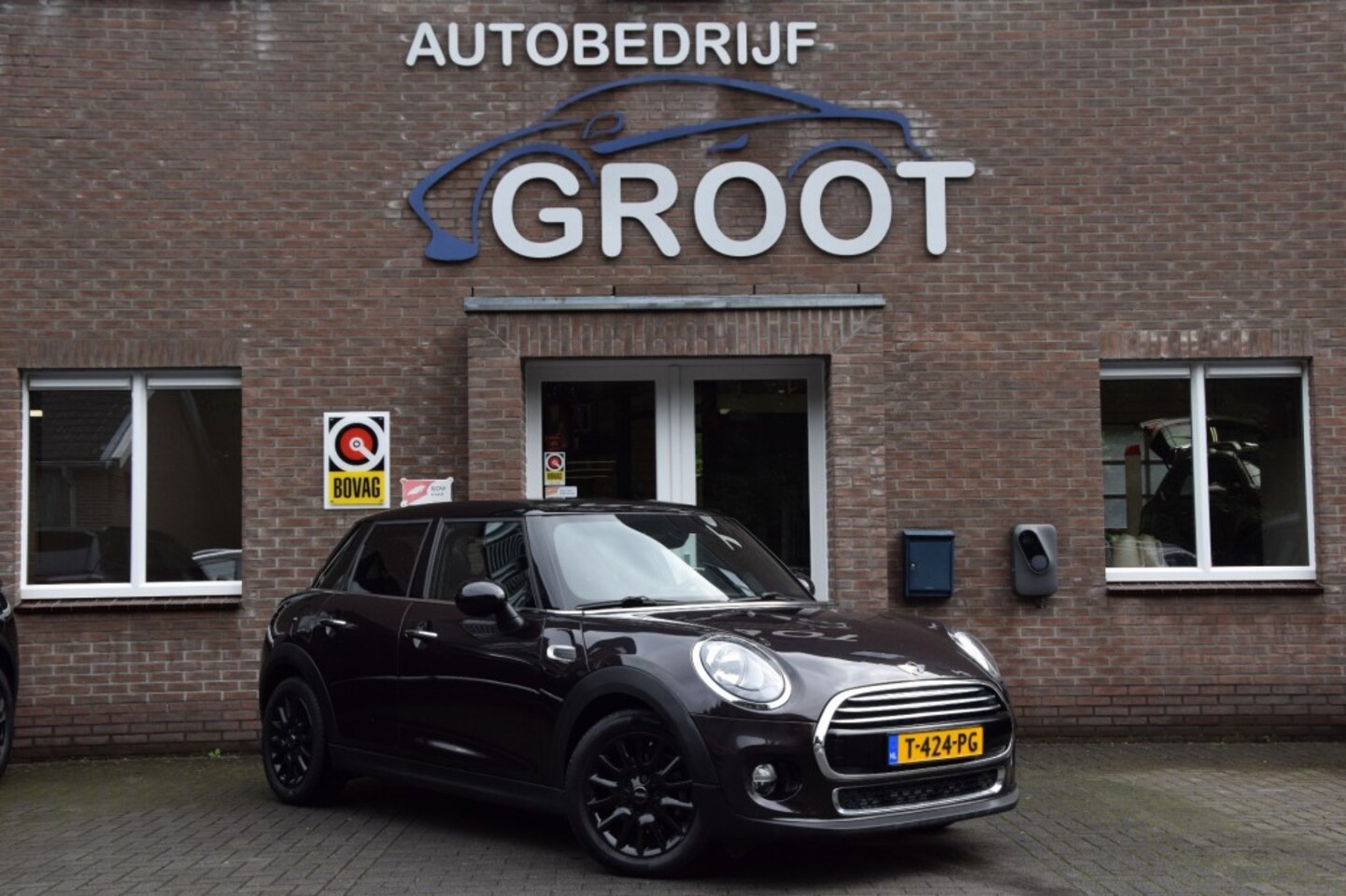 MINI Cooper - 1.5 COOPER CHILI PANO.DAK/CLIMA/CRUISE - AutoWereld.nl