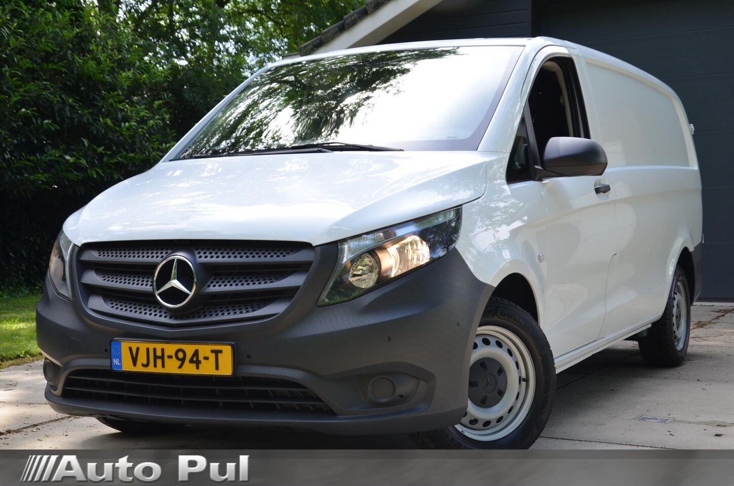 Mercedes-Benz Vito - 116 CDI Lang Navi/Airco/Pdc/Cr-Controle/Trekhaak/Achteruitrijcamera/Achterdeuren - AutoWereld.nl